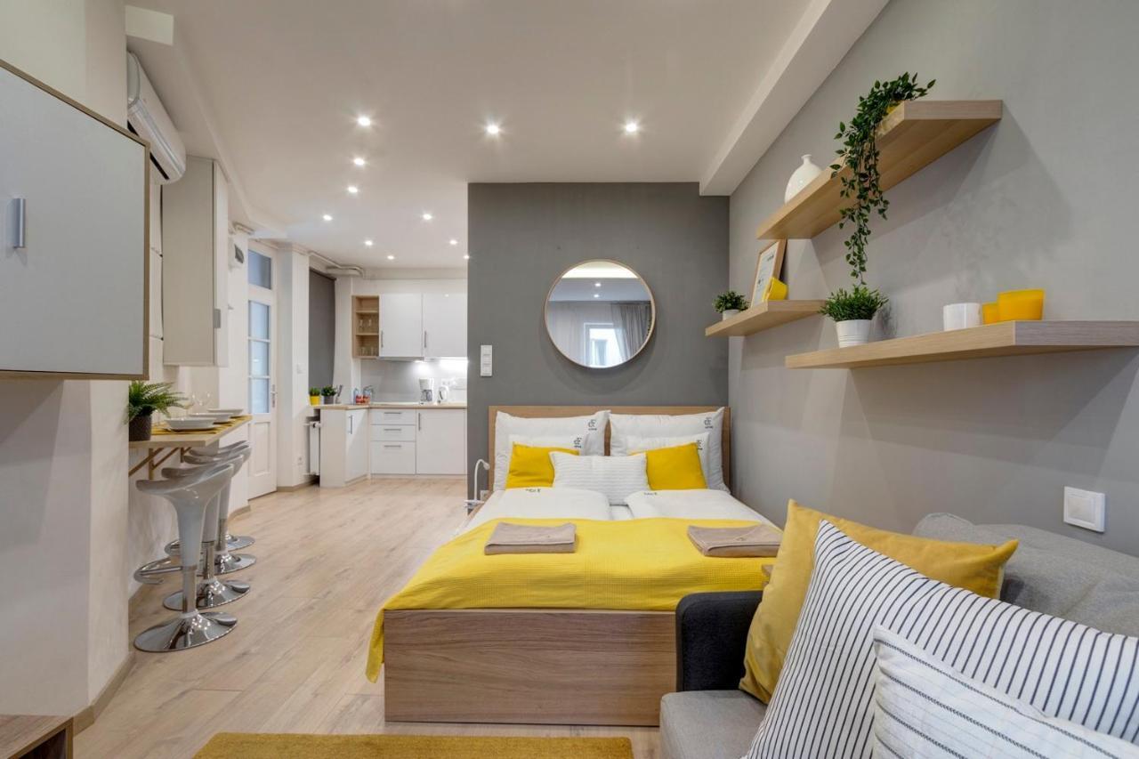 Rp1 Apartment Будапеща Екстериор снимка